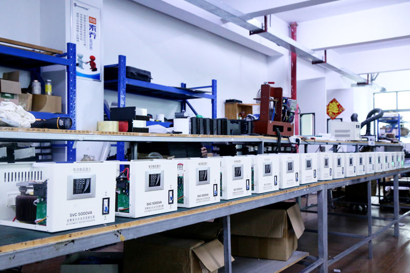 創穩電氣 電力穩壓器 工業設備電源保護方案